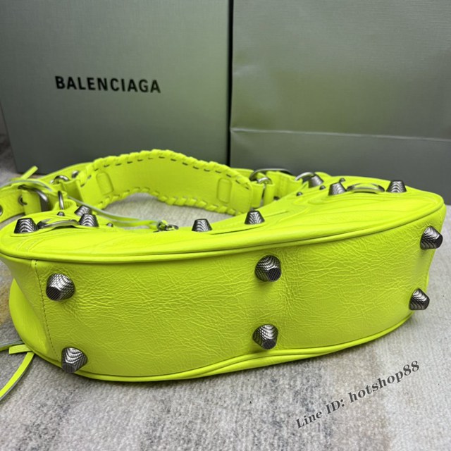 Balenciaga專櫃爆款Le Cagole半月牙腋下包餃子包 巴黎世家經典大號爆裂黑鱷金機車包 fyj1068